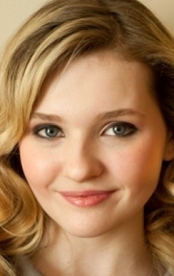 Abigail Breslin - bio and intersting facts about personal life.
