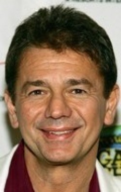 Adrian Zmed - bio and intersting facts about personal life.