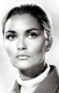 Alexandra Bastedo - bio and intersting facts about personal life.