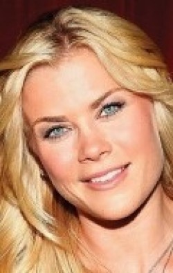Alison Sweeney - bio and intersting facts about personal life.