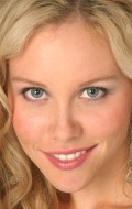 Amanda Baker - bio and intersting facts about personal life.