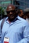 Angelo Bell - bio and intersting facts about personal life.