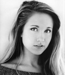 Anna Camp - wallpapers.