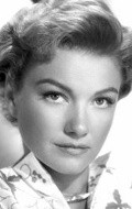 Anne Baxter - bio and intersting facts about personal life.