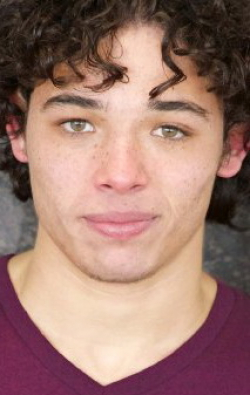 Anthony Ramos - bio and intersting facts about personal life.
