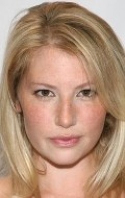 Ari Graynor - bio and intersting facts about personal life.