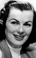 Barbara Hale - bio and intersting facts about personal life.