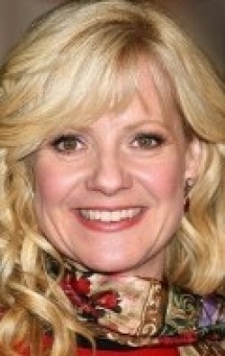 Bonnie Hunt - bio and intersting facts about personal life.