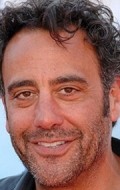 Brad Garrett - bio and intersting facts about personal life.
