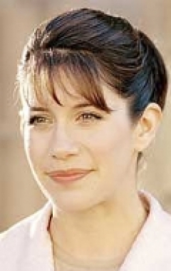 Caroline Catz - bio and intersting facts about personal life.