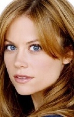Claire Coffee - bio and intersting facts about personal life.