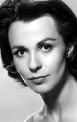 Recent Claire Bloom pictures.