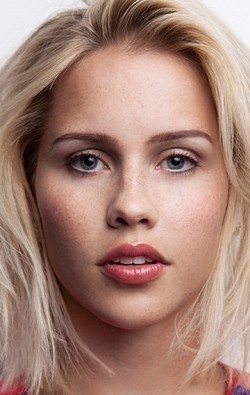Claire Holt - wallpapers.
