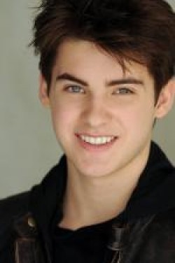 Recent Cody Christian pictures.