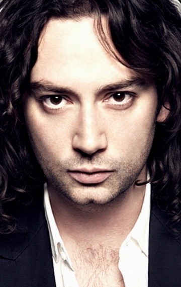 Constantine Maroulis - bio and intersting facts about personal life.