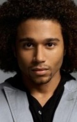 Corbin Bleu - bio and intersting facts about personal life.