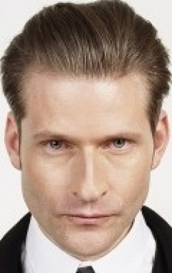 Crispin Glover - bio and intersting facts about personal life.