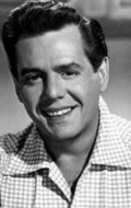 Desi Arnaz - bio and intersting facts about personal life.