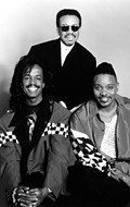 Recent Earth Wind & Fire pictures.