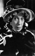 Edna May Oliver - bio and intersting facts about personal life.