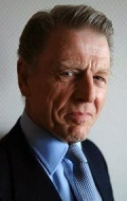 Edward Fox - bio and intersting facts about personal life.