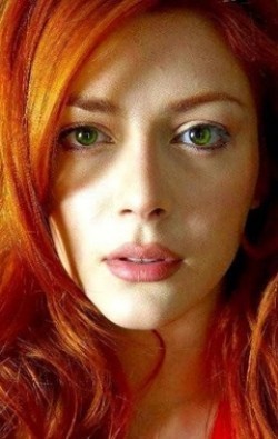Elena Satine - bio and intersting facts about personal life.