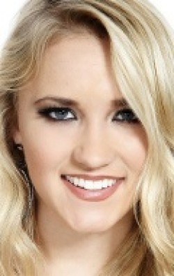 Emily Osment - bio and intersting facts about personal life.