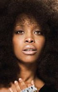 Erykah Badu - bio and intersting facts about personal life.