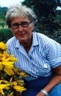 Evelyn Lambart - bio and intersting facts about personal life.