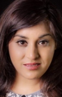 Farah Ahmed - bio and intersting facts about personal life.