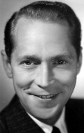 Franchot Tone - bio and intersting facts about personal life.