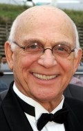 Gavin MacLeod - bio and intersting facts about personal life.