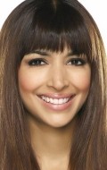 Hannah Simone - bio and intersting facts about personal life.