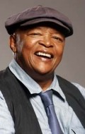 Hugh Masekela - bio and intersting facts about personal life.