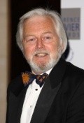 Ian Lavender - bio and intersting facts about personal life.