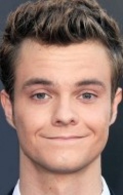 Jack Quaid - bio and intersting facts about personal life.