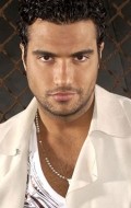 Jaime Camil - bio and intersting facts about personal life.