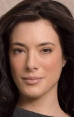Jaime Murray - bio and intersting facts about personal life.
