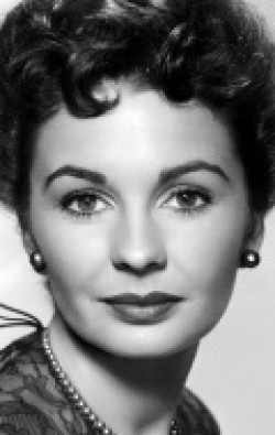 Jean Simmons - wallpapers.
