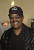 Johnnie L. Cochran Jr. - bio and intersting facts about personal life.