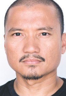 Jon Jon Briones - bio and intersting facts about personal life.