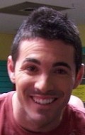 Josh Server - bio and intersting facts about personal life.