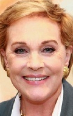 Julie Andrews - bio and intersting facts about personal life.