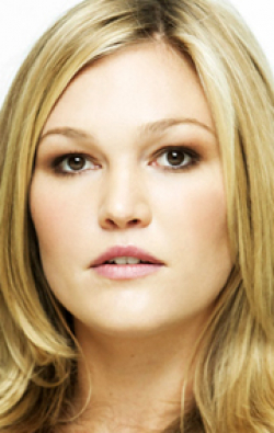 Julia Stiles - bio and intersting facts about personal life.