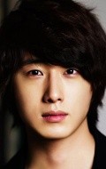 Jung Il Woo - bio and intersting facts about personal life.