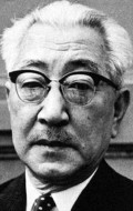 Kajiro Yamamoto - bio and intersting facts about personal life.