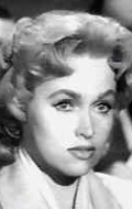 Karen Steele - bio and intersting facts about personal life.