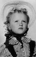 Karolyn Grimes - bio and intersting facts about personal life.