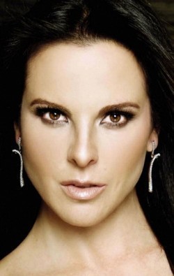 Kate del Castillo - bio and intersting facts about personal life.