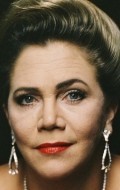 All best and recent Kathleen Turner pictures.